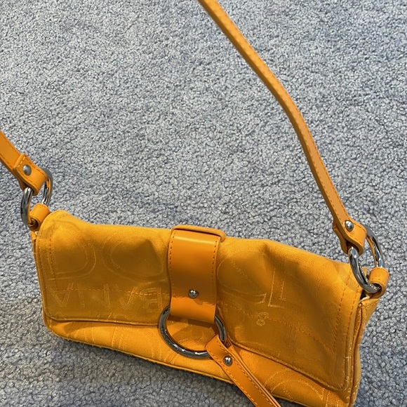 Authentic Dolce and Gabbana mini purse baguette style - Picture 5 of 7